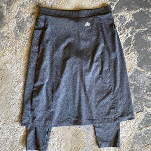 Snoga Athletic Modest Workout Pencil Skirt Capri Leggings